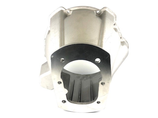 R380 V8 Bellhousing - Image 3