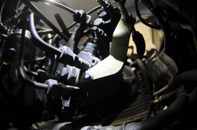 300 TDi Kickdown Brackets - Image 2